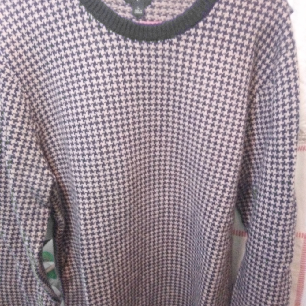Men's Houndstooth Wool Sweater - Dark Navy and White. JCrew Factory.